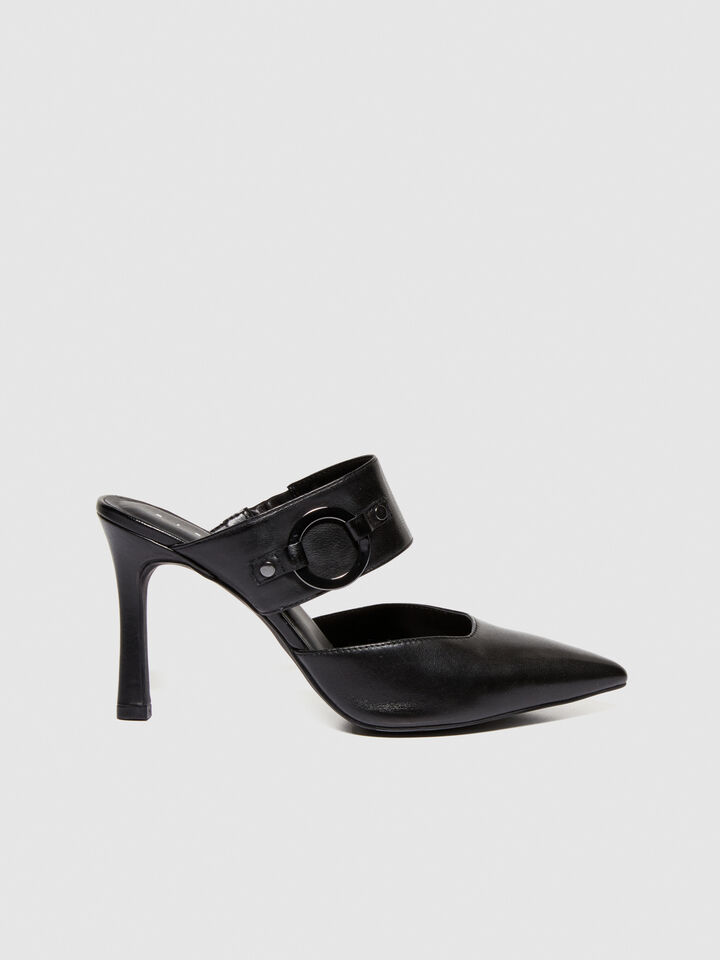 Sandals with metal ring - women's sandals and slippers - Black | Sisley image number 4
